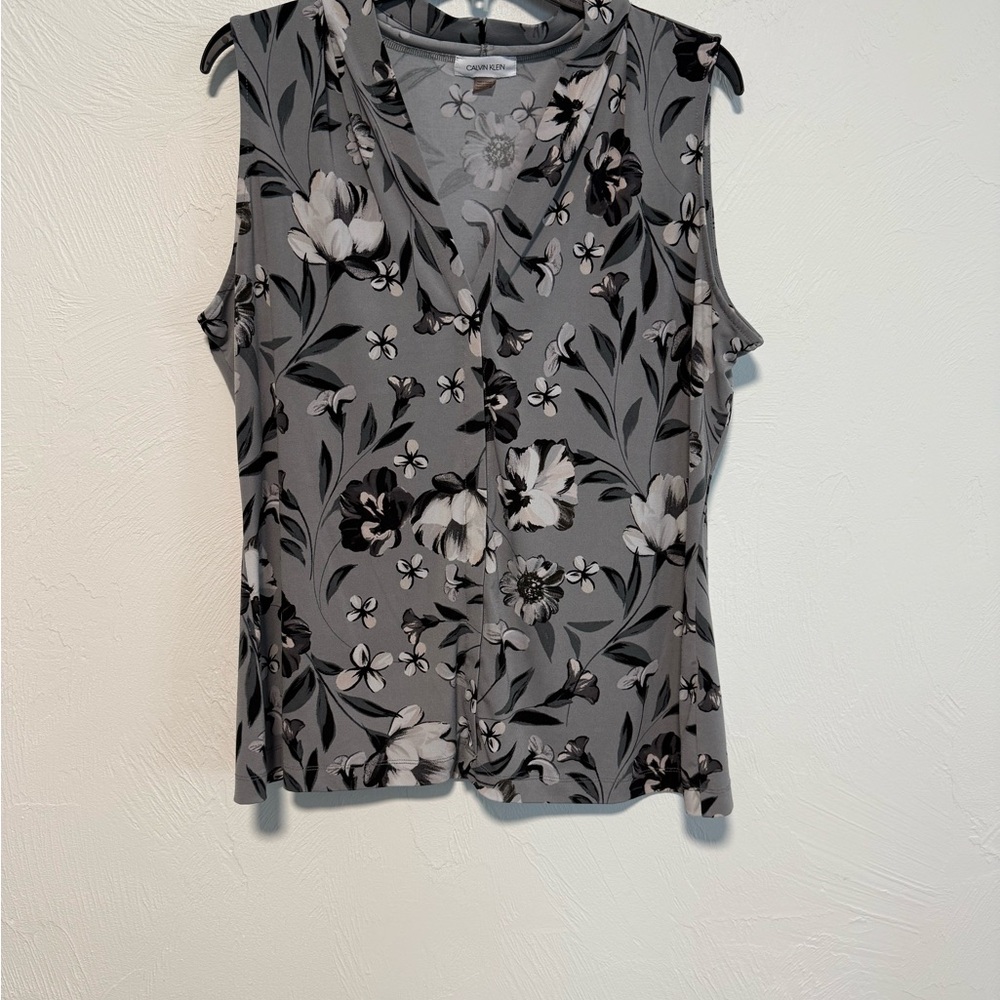 Floral Gray Sleeveless Top
